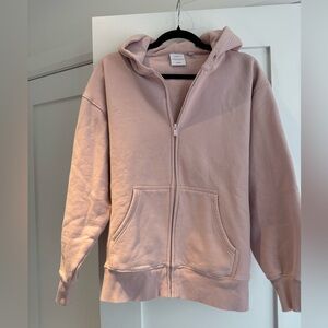 Aritzia boyfriend fit cozy fleece hoodie in Dusty Rose